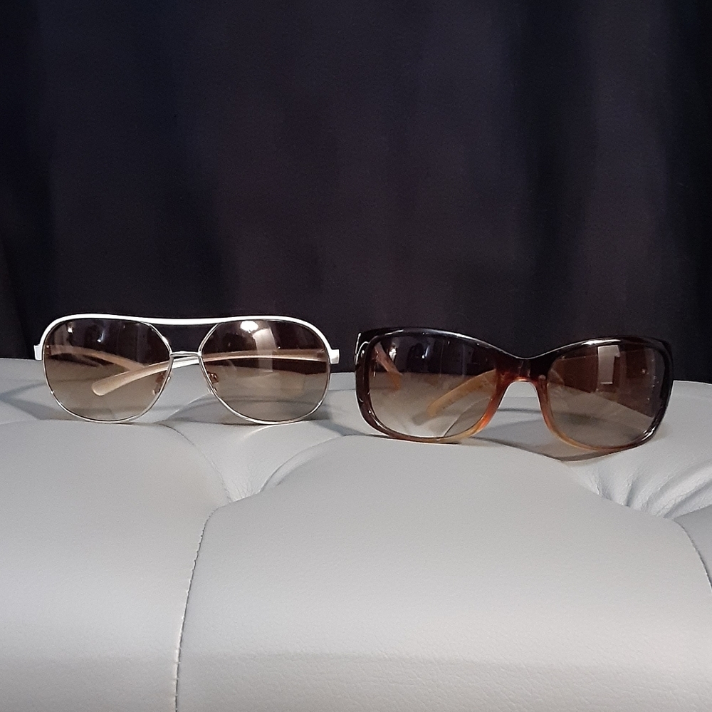 2 pair sunglasses